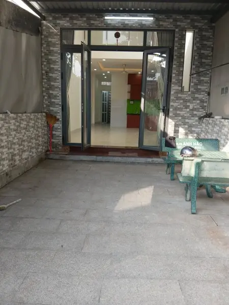 Cho Thuê Nhà Nguyên Căn, Nhà Mới Sạch Sẽ Thoáng Mát, 2 Phòng Ngủ, 2 Tolet 1 Phòng T, Có Sân Rộng Rãi