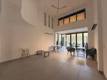 Cho Thuê Mặt Bằng Huỳnh Tịnh Của + Sân Vườn 30M2 Dt 4M6X15M