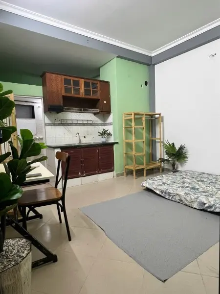 Cho Thuê Phòng 19M2 Tầng 1Máy Lạnh, Bếp Giờ Giấc Tự Do Cho Thuê Ngay Lạc Long Quân-Ni Sư Quỳnh Liên