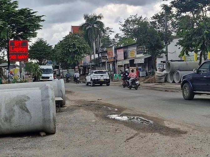 Bán Đất Đường Xe Hơi 8M - Lò Lu - 225M2 (5.3M X 30M) - Nở Hậu 8,66M