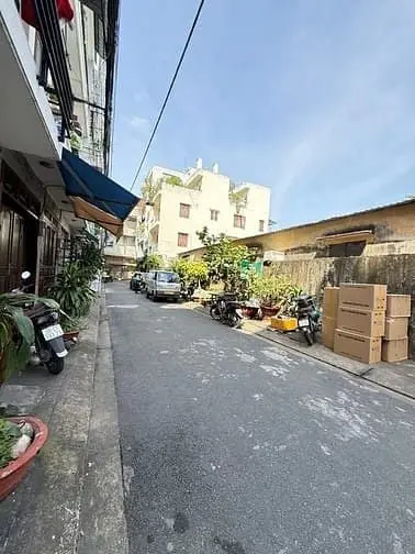 Mặt Tiền Nguyễn Thanh Giản Q.10 -4 Tầng Hoàn Công Đủ -13Ty5 -Dòng Tiền