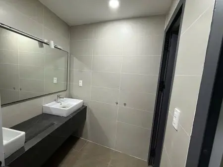 Cho Thuê Mặt Tiền Đường Trần Quang Khải Ngay Chợ, Nhà Thờ Tân Định Quận 1