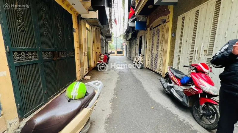 Giá Đầu Tư, Bán Nhà Phân Lô Hoàng Quốc Việt 80M, Ô Tô Tránh, 2 Mặt Ngõ, Gần Phố, 4 Tầng, 18.8 Tỷ