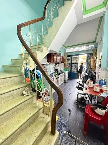 Mặt Tiền Nguyễn Thanh Giản Q.10 -4 Tầng Hoàn Công Đủ -13Ty5 -Dòng Tiền