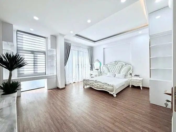 Bán Nhà Chùa Bộc 6 Tầng, Thang Máy, Mt: 5,5M, Xây Mới (Thông Tin Thật)