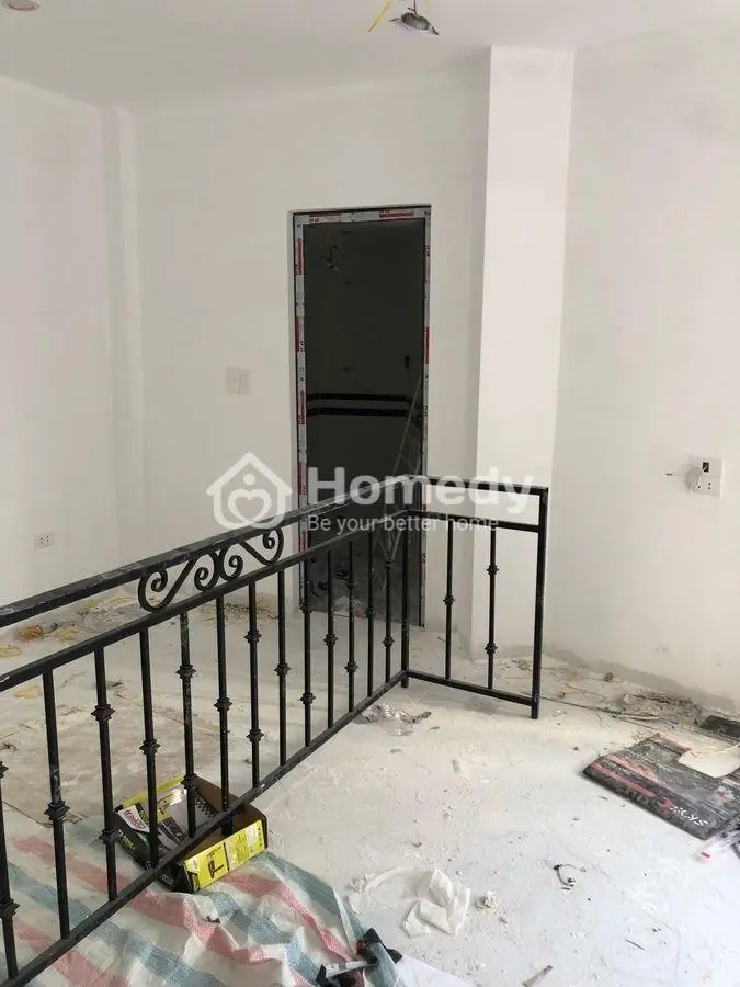 Bán Nhà Đường Hoàng Hoa Thám, Ba Đình, 71M2, 16.5 Tỷ