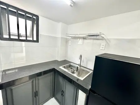 Giá Thuê: 2.000.000Đ/Tháng Phòng Cho Thuê – Gần Công Viên Phần Mềm Quang Trung – Sát Công An