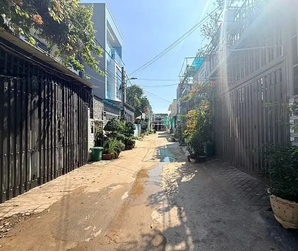 Bán Đất Đườn Xe Hơi 6M - 66.8M2 - Nguyễn Xiển Sát Vinhomes Grand Park