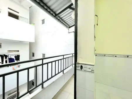 Phòng Mới Thoáng Mát Giá Rẻ Ngay Chợ Tân Sơn Nhất