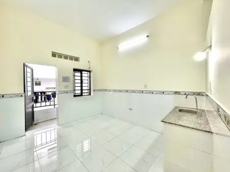 Phòng Mới Thoáng Mát Giá Rẻ Ngay Chợ Tân Sơn Nhất