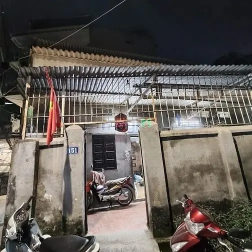 Đội Cấn – Ba Đình – Kinh Doanh – 85 M2 – C4 – Mt 7 M – Giá 12.9 Tỷ. ♥️