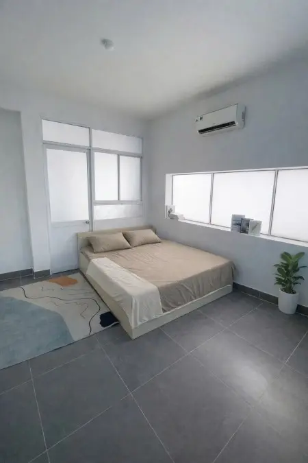 Phòng Ban Công Giá 4X Ngay Tại Lê Văn Lương Thuận Tiện Qua Ufm, Tdt