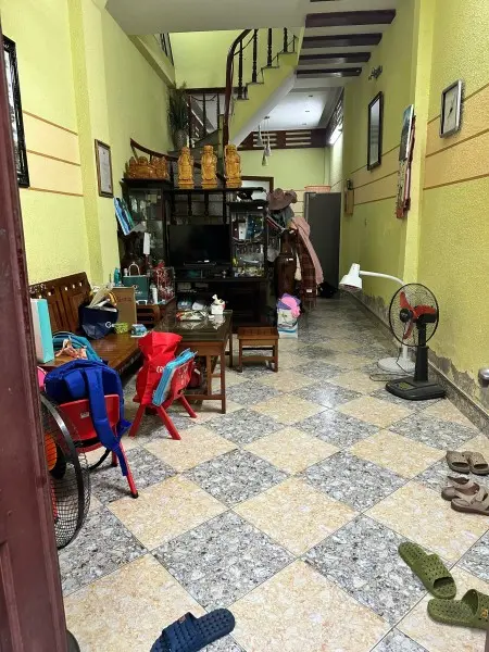 Cho Thuê Nhà Nguyên Căn 4 Tầng Ngõ 279 Hoàng Mai