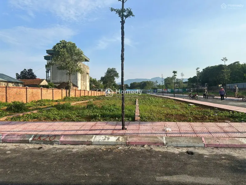 Cần Bán Miếng Đất 100M2 Full Cư - Sẵn Sổ Đỏ - Vai Réo - Nhỉnh 5 Đồng