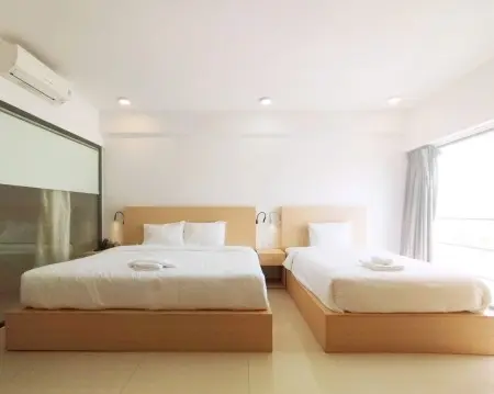 Cho Thuê Phòng Khách Sản View Tầng Cao Ngắm Thành Phố Giá Rẻ Gần Chợ Đầm Nha Trang