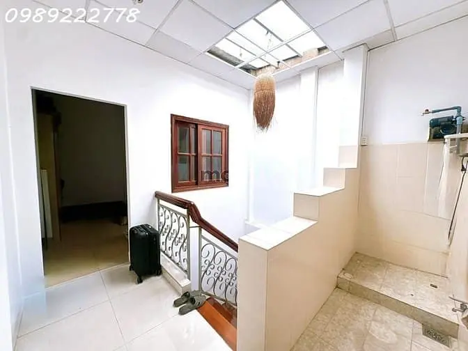 Mặt Tiền Bà Hạt- P9- 3.5X15M - 5 Tầng Nở Hậu Đẹp Hiếm Có Khu Vực -