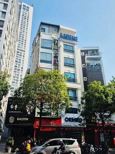 Bán Nhà Mặt Phố Khúc Thừa Dụ | Hàng Hiếm | 40M2 | Mt 4M | Giá 33 Tỷ