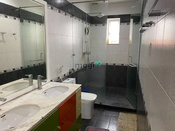 Cho Thuê Nhà Dt: 7 X 22, 1 Trệt 3 Lầu Đường Số 5 - Lý Phục Man, Q7