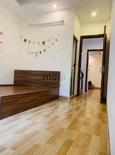 8.5 Tỷ Bán Nhà Đại Linh - Nam Từ Liêm - 6 Tầng - Thang Máy - Vừa Ở