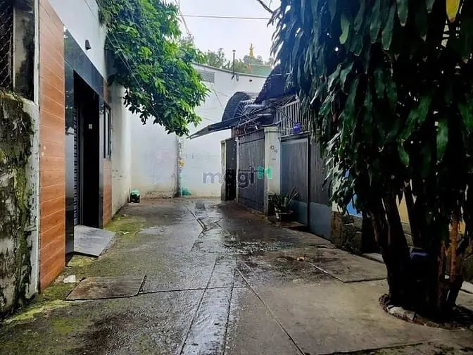 Gò Vấp, Bán Nhà C4 Sát Mặt Tiền Lê Lai, Dt 8.2X18M 180M2