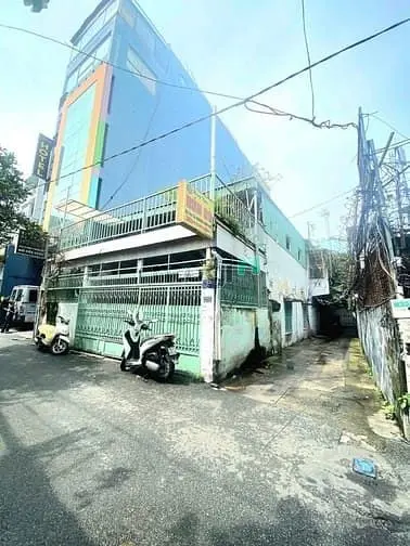 Hàng Siêu Hiếm - Căn Góc 8.3X22 Hẻm Nhựa 8M Đường Cmt8 Quận 3