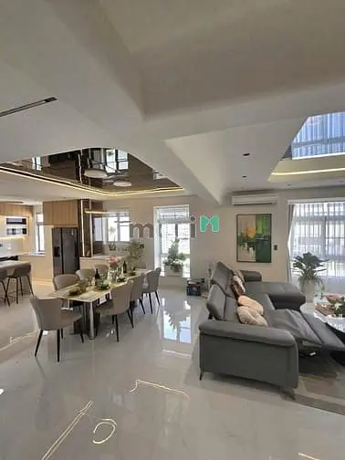 Với 17.5 Tỷ, Sở Hữu Ngay Penthouse Sky Garden 2 - 5 Phòng Ngủ 4 Toilet