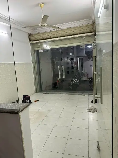 Mặt Bằng Cách Mặt Tiền Chỉ 30M Đường 3/2 Quận 10 Cần Cho Thuê