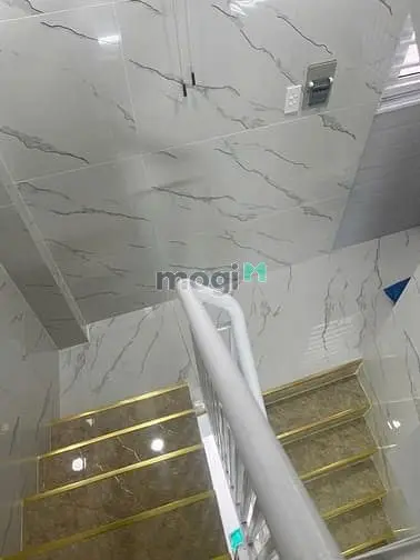 Lô Góc - Hẻm Xe Hơi Các Mt 1 Căn Nhà Đổi Diện Công Viên Lê Thị Riêng