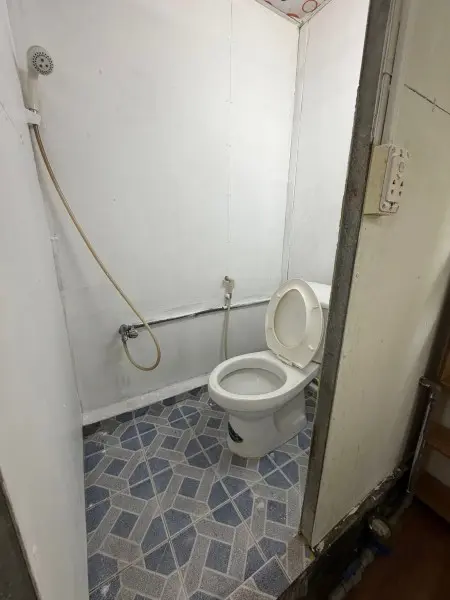 Phòng Cửa Sổ Trời Thoáng Mát, Tolet Riêng , Giờ Giấc Tự Do, Không Chung Chủ, Có Sân Để Xe Trong Nhà