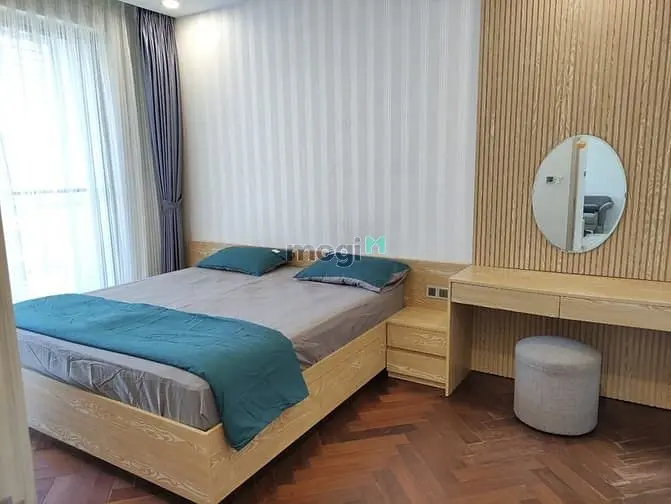 Cho Thuê Gấp Căn Hộ Cao Cấp Midtown, Nhà Đẹp, Full Nội Thất 23 Triệu