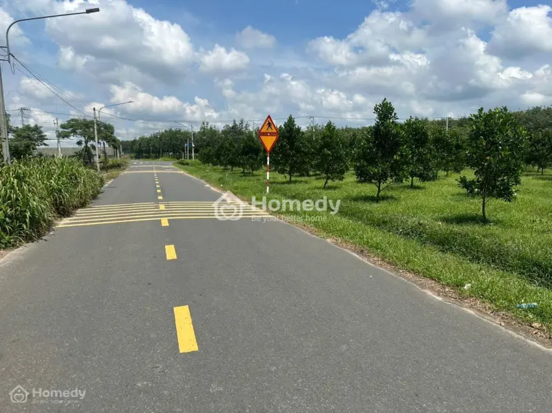 Chủ Gửi 1000M2 Đất Tc Có Sẵn Vườn Mít Đang Thu Hoạch Cạnh Chợ Và Ubnd Chỉ 550Tr