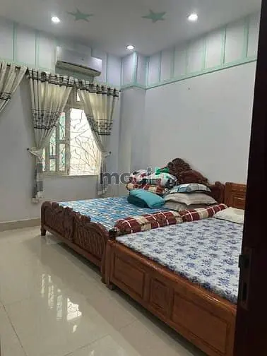 Q.8 - Dạ Nam - Nhà Đẹp 4 Tầng Đủ Công Năng - Hẻm Xe Hơi - 48M2 - 10Ty