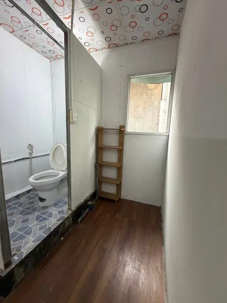 Phòng Cửa Sổ Trời Thoáng Mát, Tolet Riêng , Giờ Giấc Tự Do, Không Chung Chủ, Có Sân Để Xe Trong Nhà