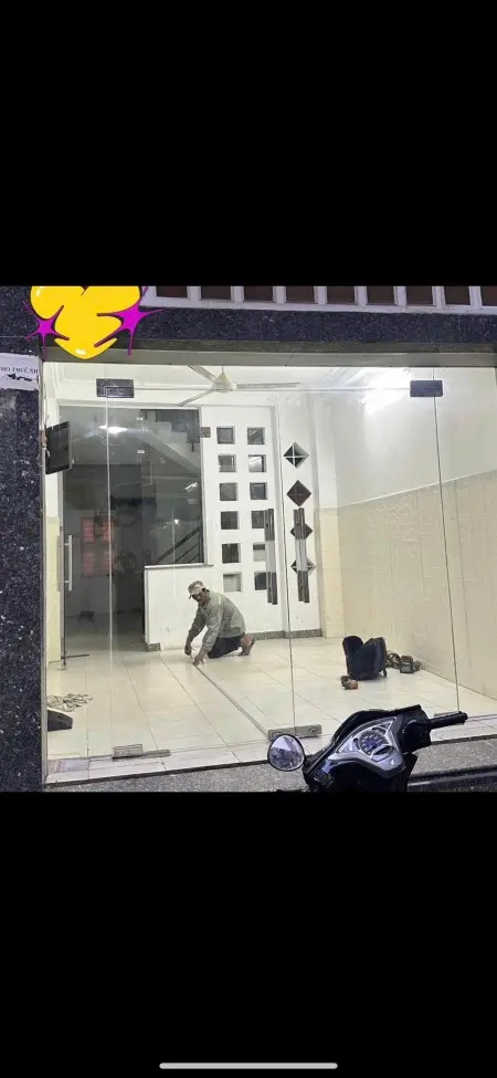 Mặt Bằng Cách Mặt Tiền Chỉ 30M Đường 3/2 Quận 10 Cần Cho Thuê