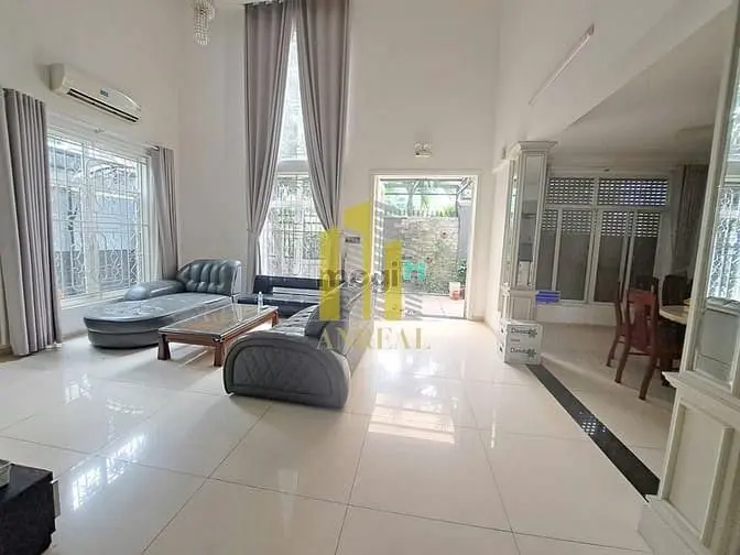 Villa Thảo Điền Đầy Đủ Nội Thất - Khu An Ninh - Giá 45 Triệu