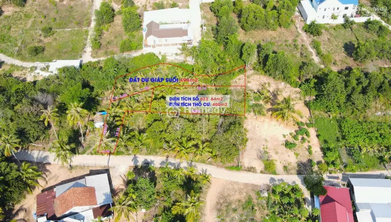 Siêu Phẩm Phú Quốc - Đất Vườn Suối Hơn 1.100M², Có Thổ Cư Sẵn!