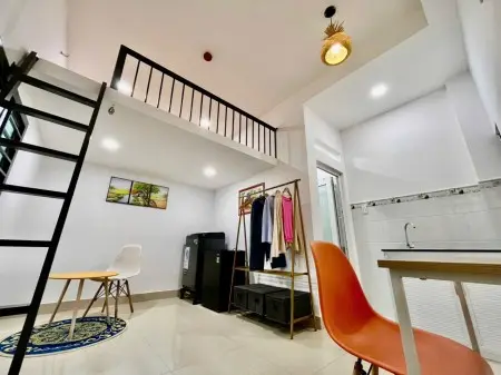 Duplex Cửa Sổ Full Nội Thất - Giặt Riêng