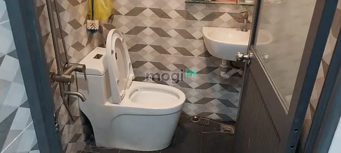 Chdv Gần Đh Tài Chính Maketing Ufm, Fpt, Hutech Thủ Đức 28M2 Chỉ 2 Tr7