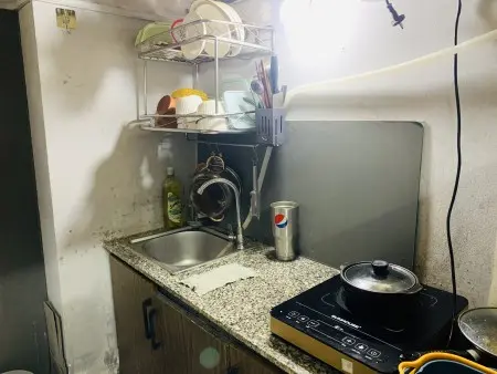 Góc Pass Trọ Ngay Khu Sân Bay, Gác Cao, Có Máy Lạnh, Khu An Ninh