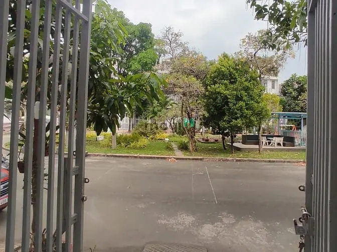 Retreat Ngay Trong Lòng Sài Gòn Với Biệt Thự Song Lập Đẳng Cấp