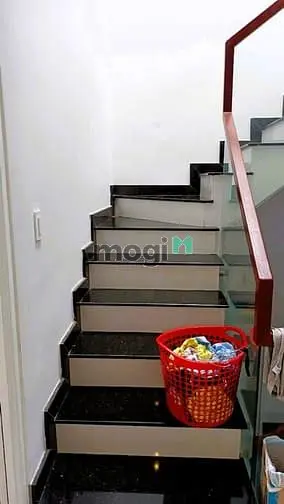 Bán Nhà Hẻm Đường 17 Linh Chiểu, 67M2, Nhà 3 Tấm, Thu Nhập Sẵn