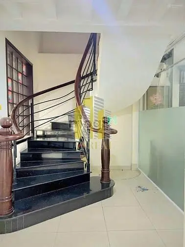 Cho Thuê Villa Nguyễn Văn Hưởng - 450M2 - Giá 70 Triệu