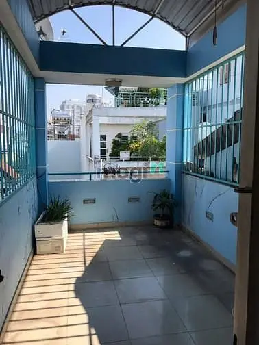 Nhà Hẻm Xe Hơi 404 Nguyễn Đình Chiểu- Quận 3. Dt: 3 X10 ( 5 Tầng)