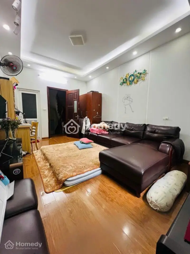 Bán Siêu Phẩm 165 Cầu Giấy - 10.6 Tỷ - Full Nội Thất Đẳng Cấp - Ở Ngay