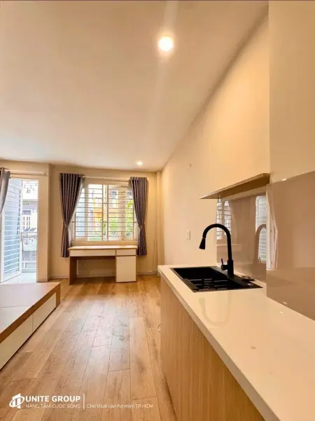 Cho Thuê Căn Hộ Studio Full Ban Công Thoáng Mát Ngay Đại Học Văn Hiến Quận Tân Bình