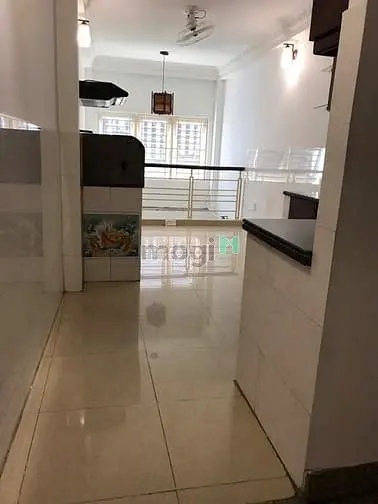 Nhà Hẻm Xe Hơi 404 Nguyễn Đình Chiểu- Quận 3. Dt: 3 X10 ( 5 Tầng)