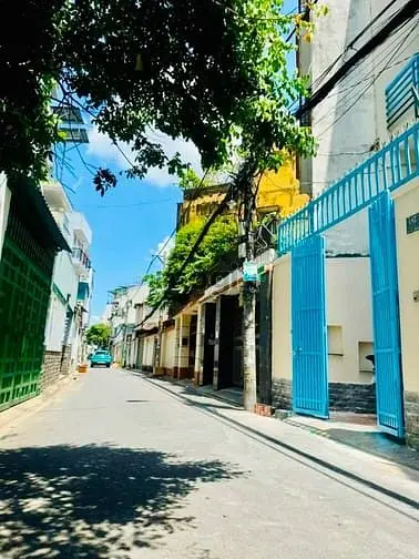 Bán Nhà Rẻ 3 Lầu Đẹp (6,2X15) 187/37 Bạch Đằng P2 Tân Bình (Sân Bay)