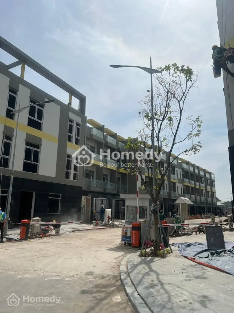 Bán Gấp Nhà Phố 4 Tầng, Căn Góc 2 Mặt Tiền Siêu Đẹp. Liền Kề Metro