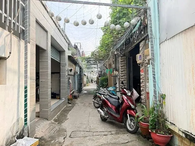 Chính Chủ Gửi Bán Nhà Phố Liền Kề Đường Số 16, Bình Trưng Đông, Q.2