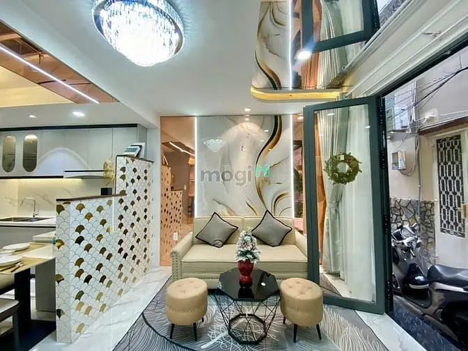 Bán Nhà Mặt Tiền Nguyễn Tiểu La – P.8, Quận 10 🔥 Vị Trí Vàng – Kinh D